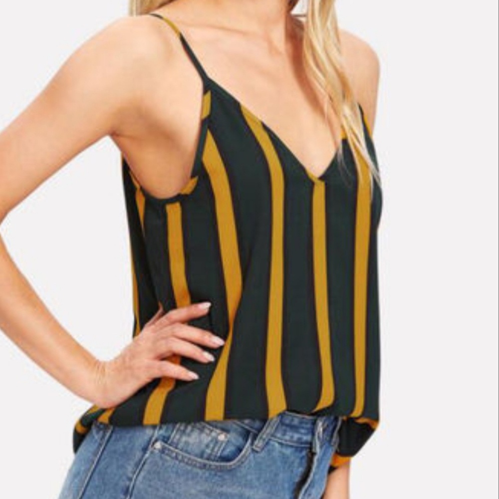V Neck Striped Cami Crop Top - Picture 5 of 8